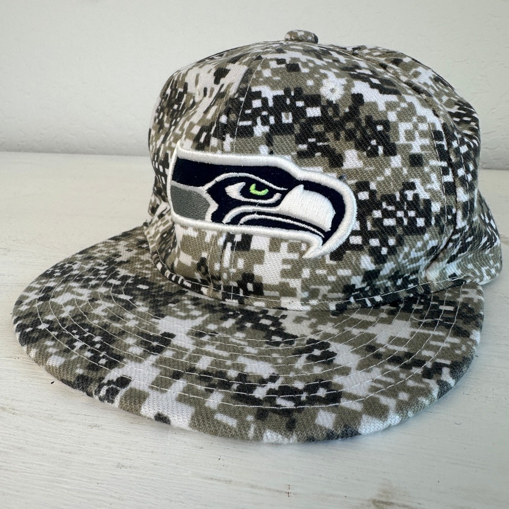 Seattle Seahawks Hat Mens OS Grey Digital Camo NFL Football Snapback